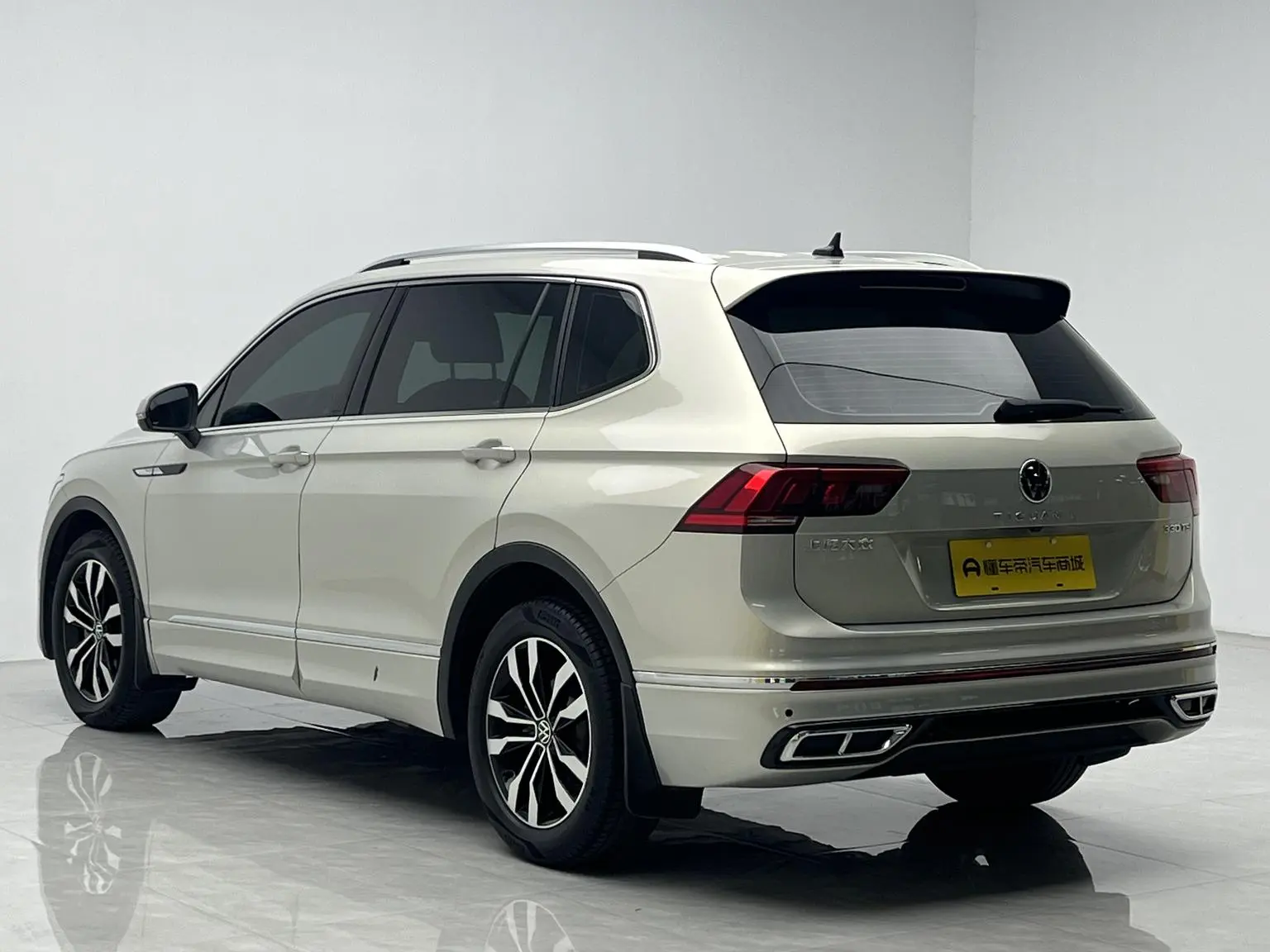 Volkswagen Tiguan L 2022 330TSI Auto 2WD Smart Enjoy