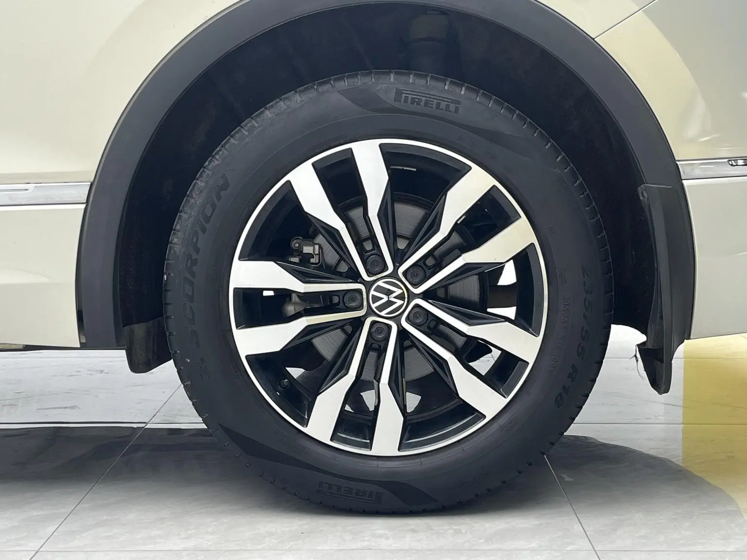 Volkswagen Tiguan L 2022 330TSI Auto 2WD Smart Enjoy