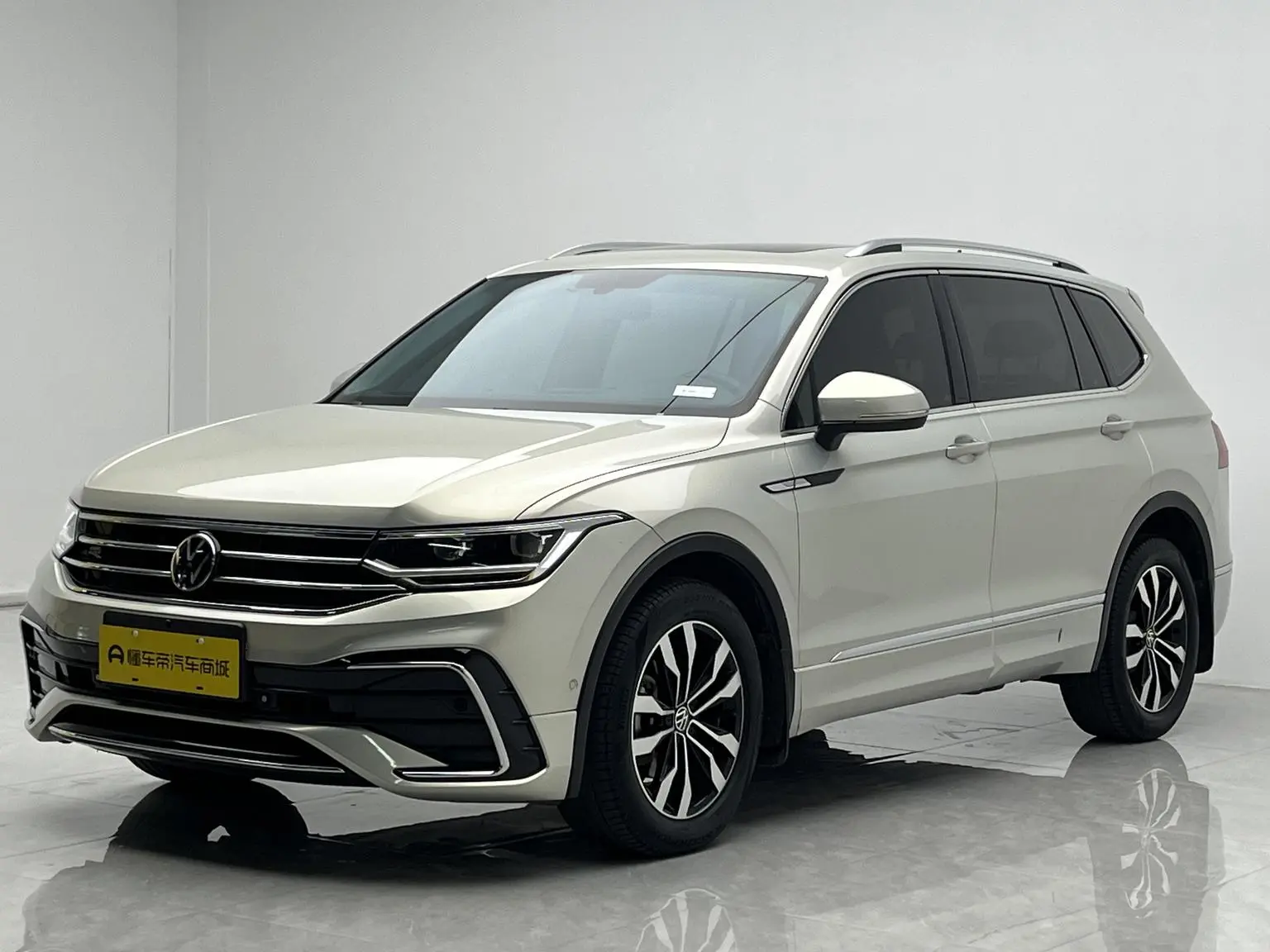Volkswagen Tiguan L 2022 330TSI Auto 2WD Smart Enjoy