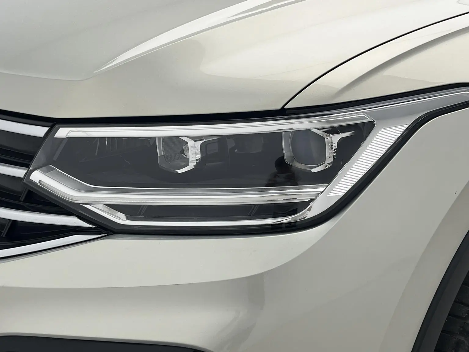 Volkswagen Tiguan L 2022 330TSI Auto 2WD Smart Enjoy
