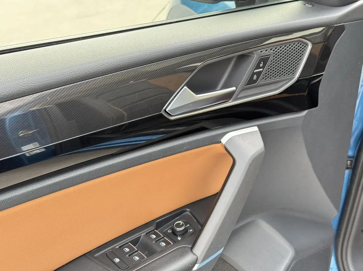 Volkswagen Tayron 2021 330TSI 2WD Luxury Connected