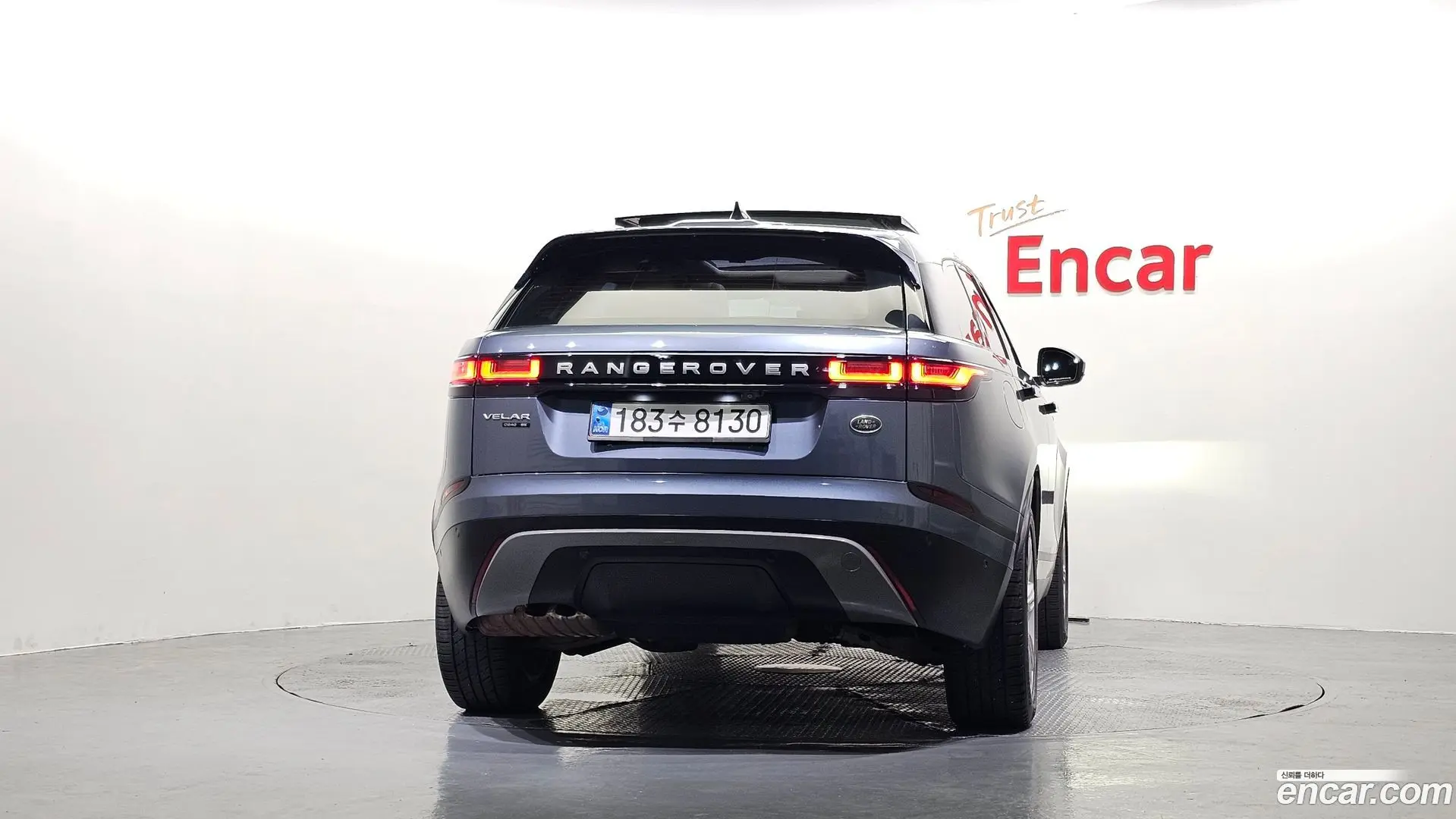 Land Rover Range Rover Velar 2.0 D240 SE