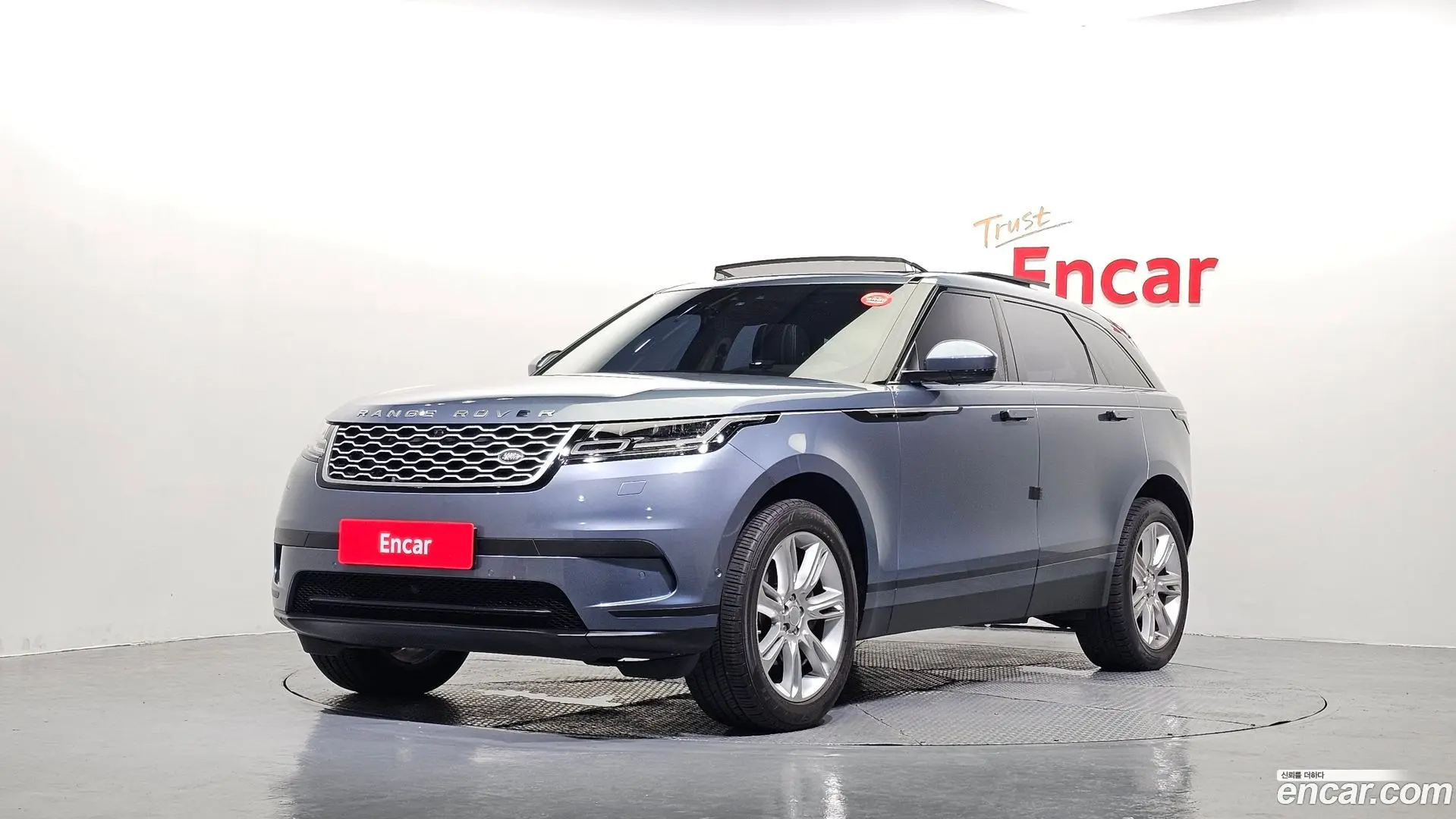 Land Rover Range Rover Velar 2.0 D240 SE