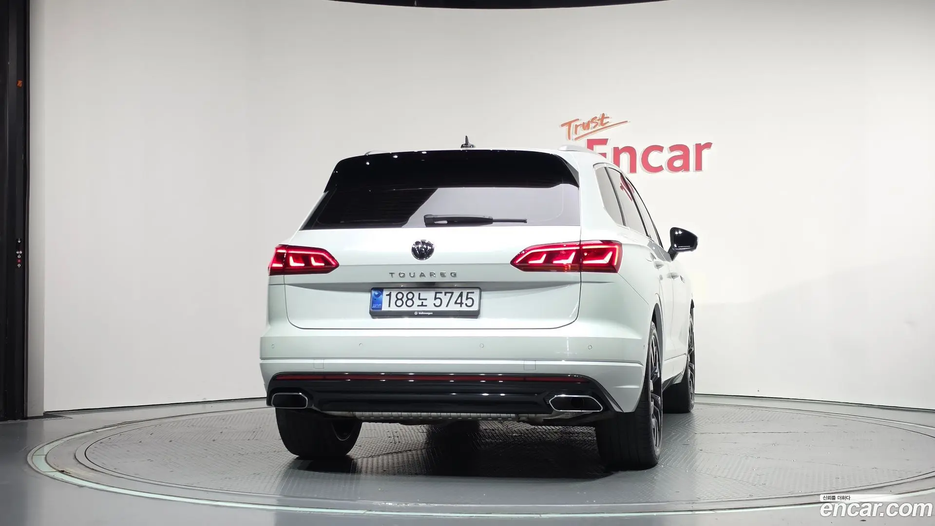 Volkswagen Touareg 3.0 TDI R-Line