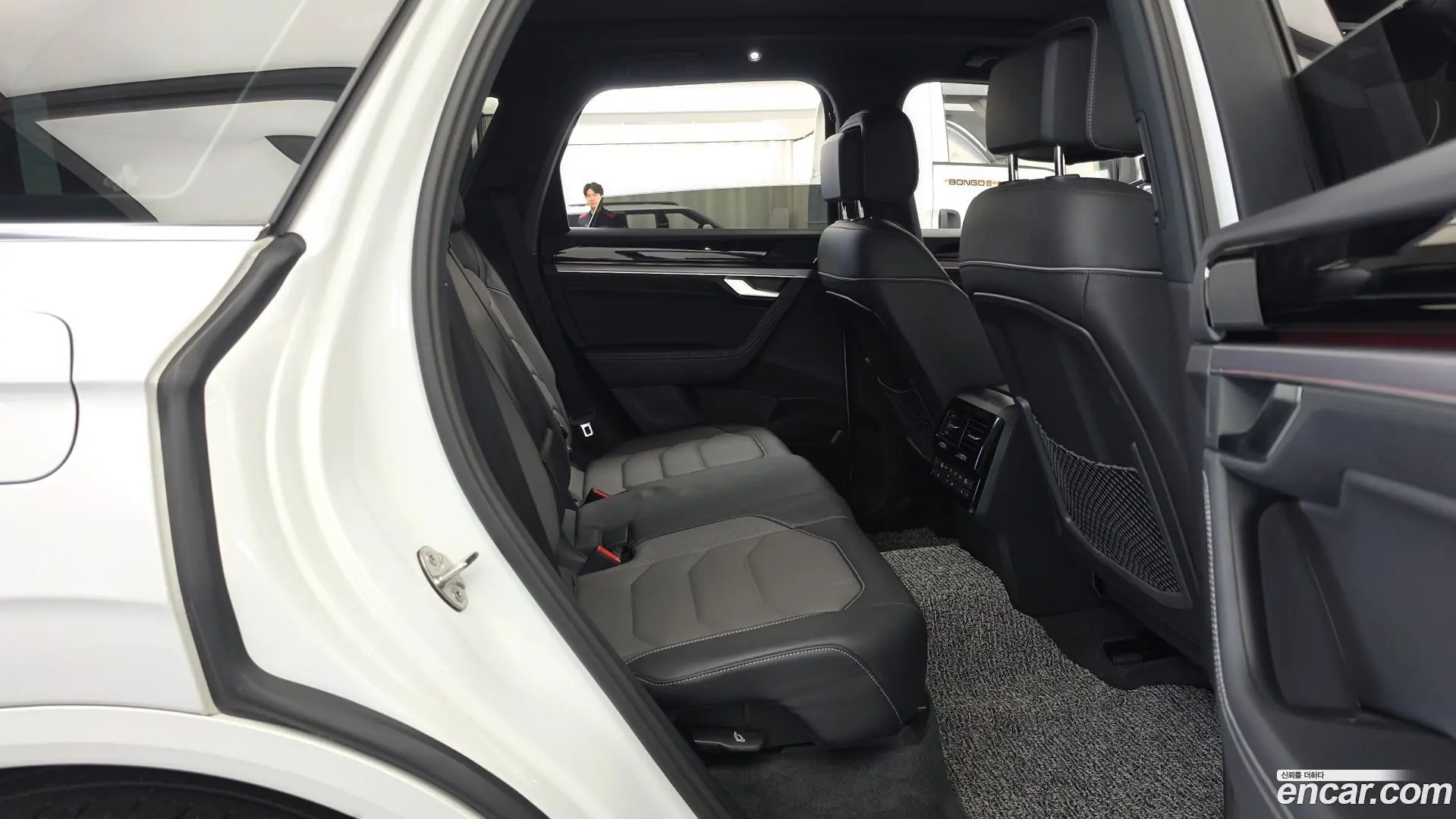 Volkswagen Touareg 3.0 TDI R-Line