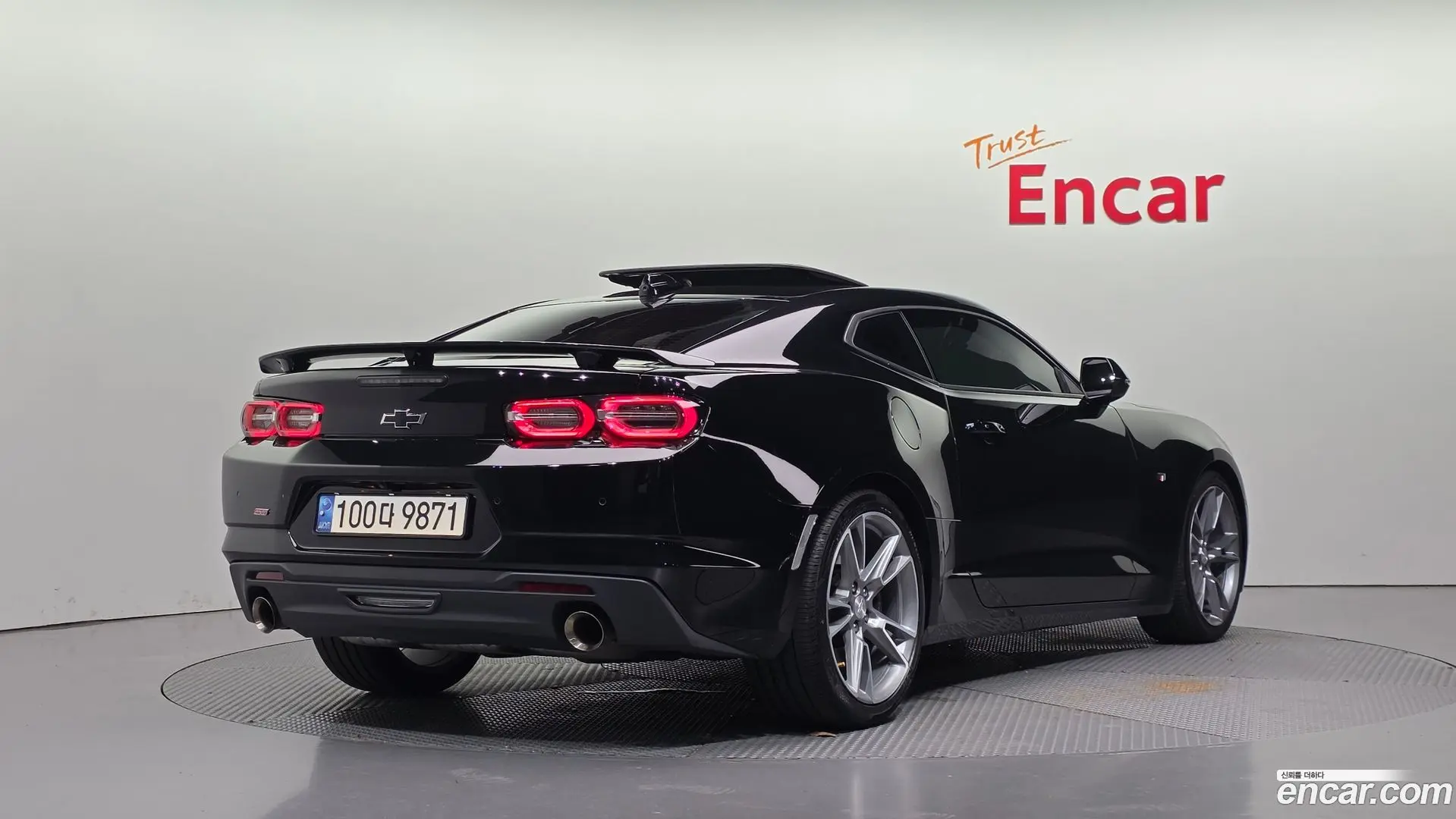 Chevrolet Camaro SS 6.2 V8
