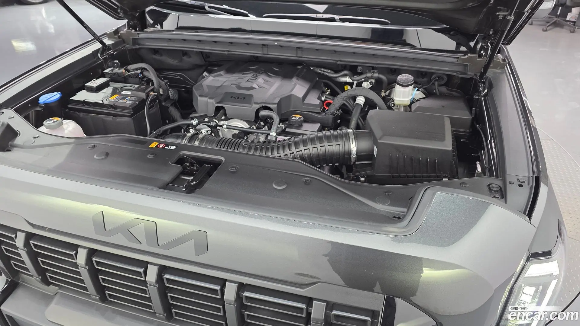 Kia Tasman 2.5T Gasoline 4WD