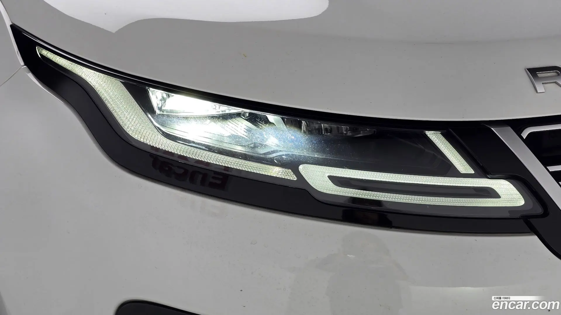 Land Rover Range Rover Evoque D180 SE