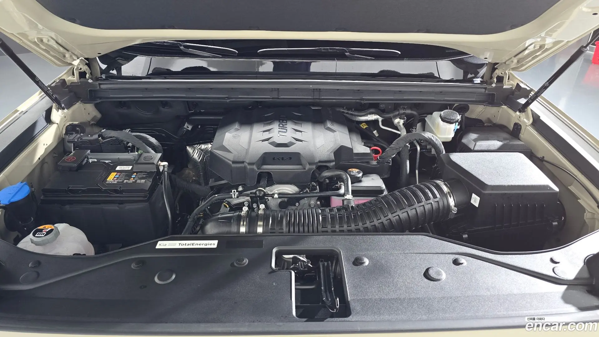 Kia Tasman 2.5T Gasoline 4WD