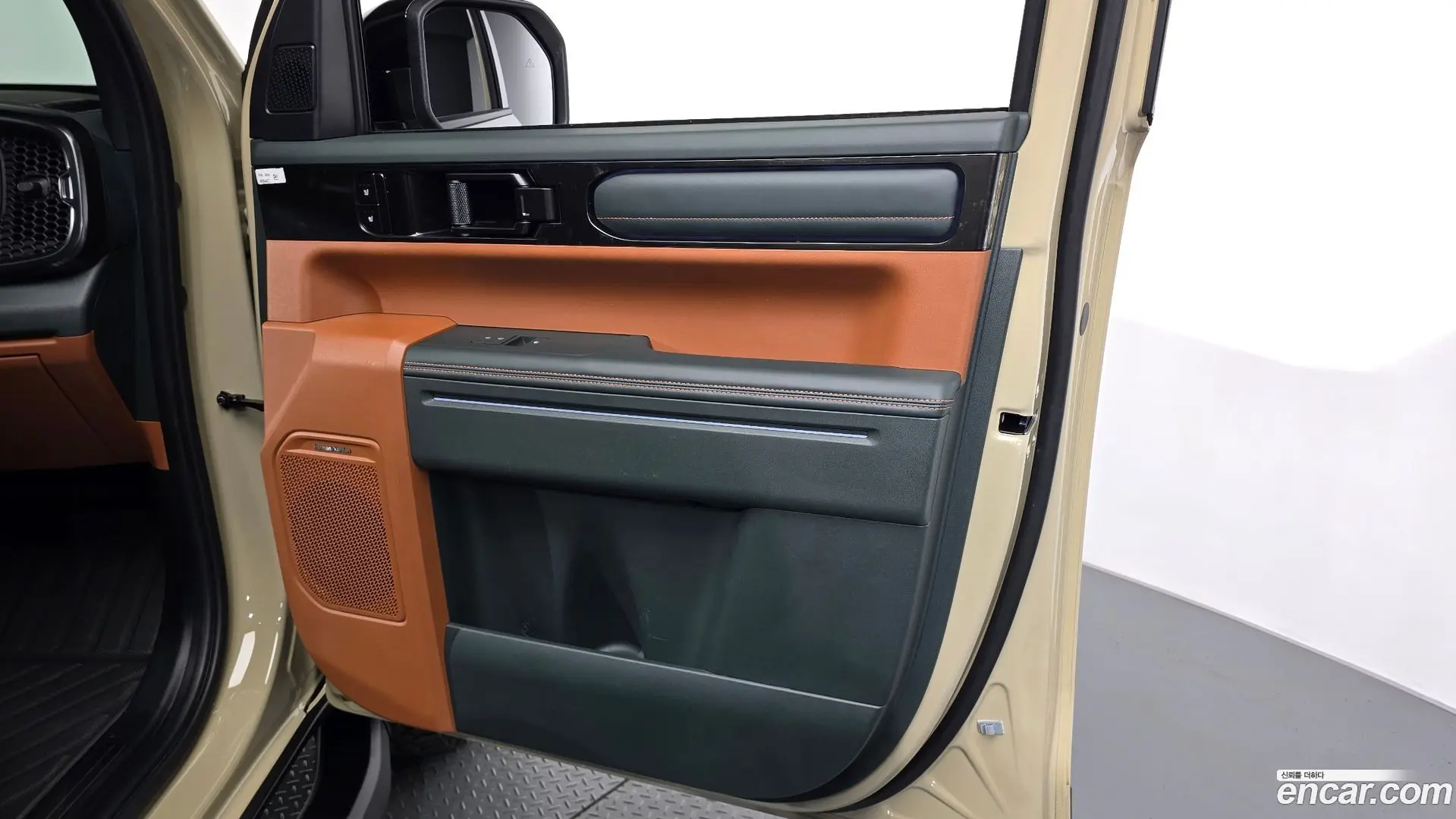 Kia Tasman 2.5T Gasoline 4WD