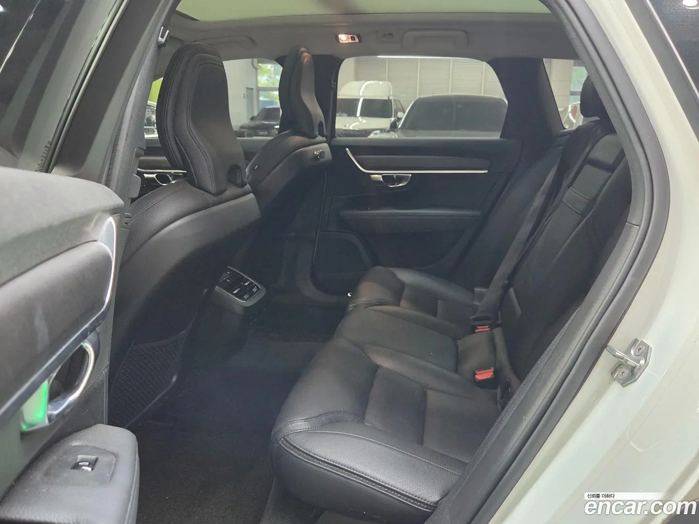 Volvo V90 D5 AWD