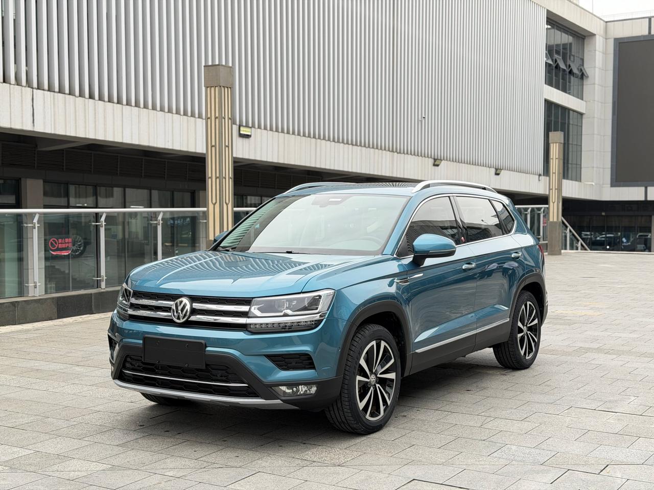 Volkswagen Tharu