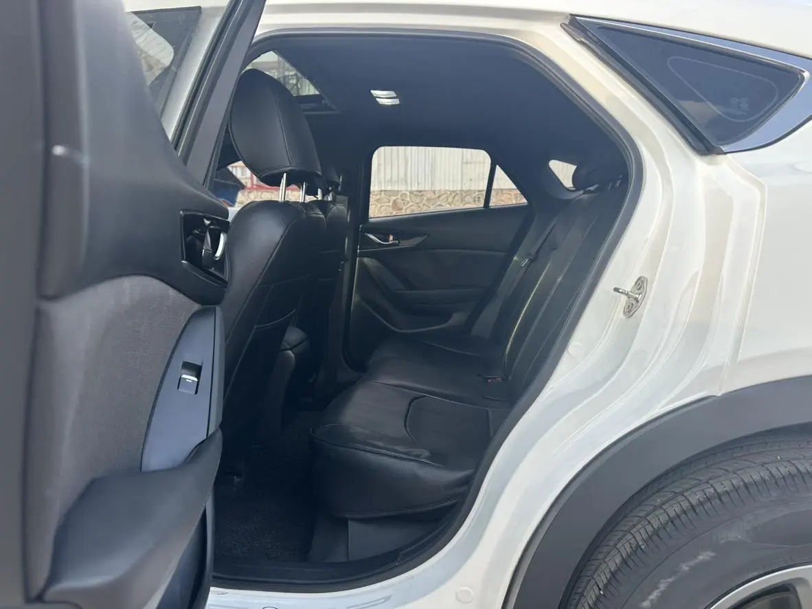 Mazda CX-4 2021 2.0L 2WD Blue Sky