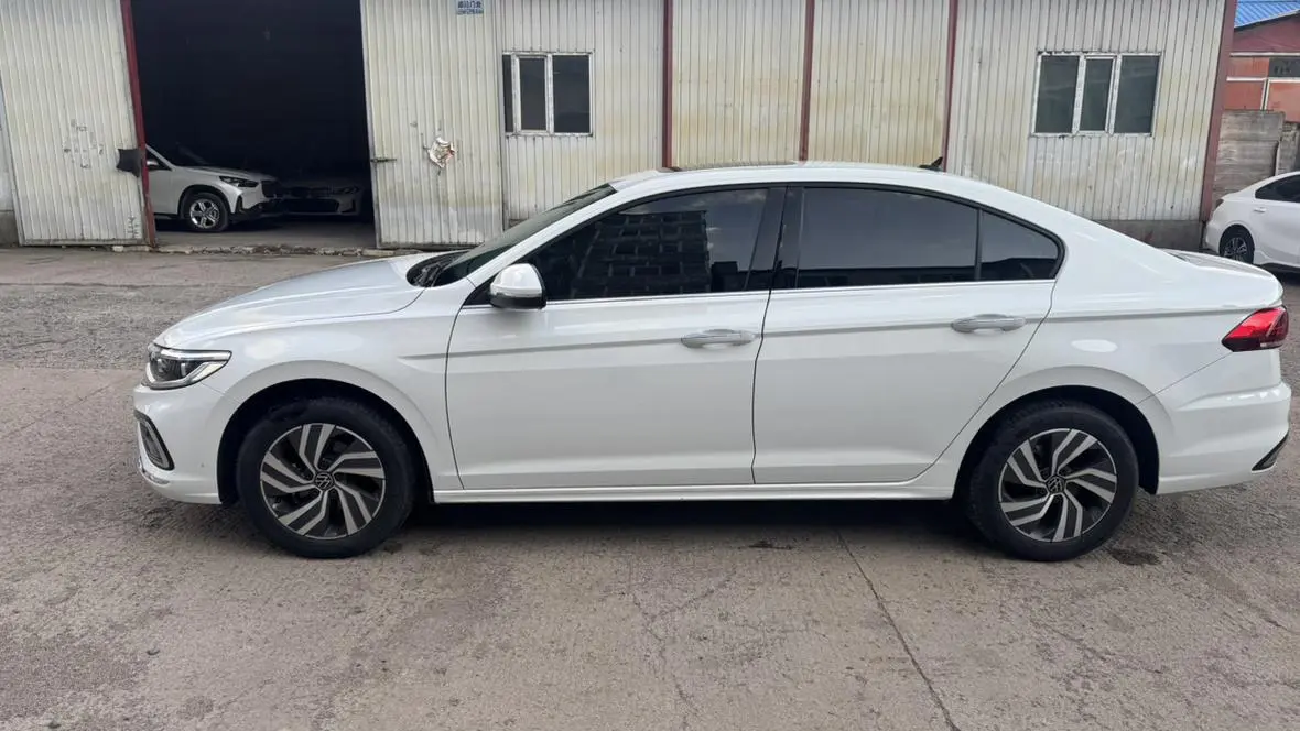 Volkswagen Bora 2023 200TSI DSG