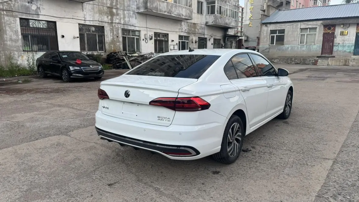 Volkswagen Bora 2023 200TSI DSG