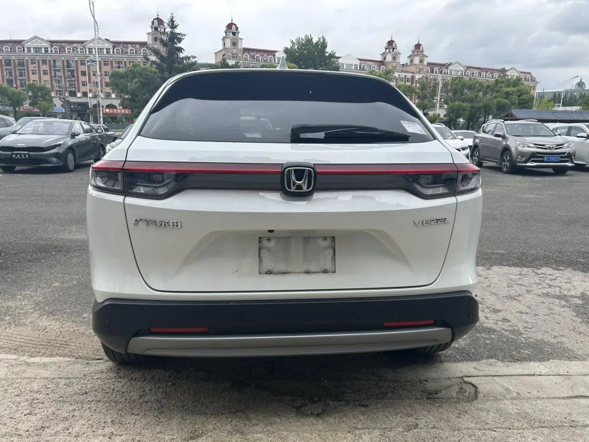 Honda Vezel 2023 1.5L CVT Tech