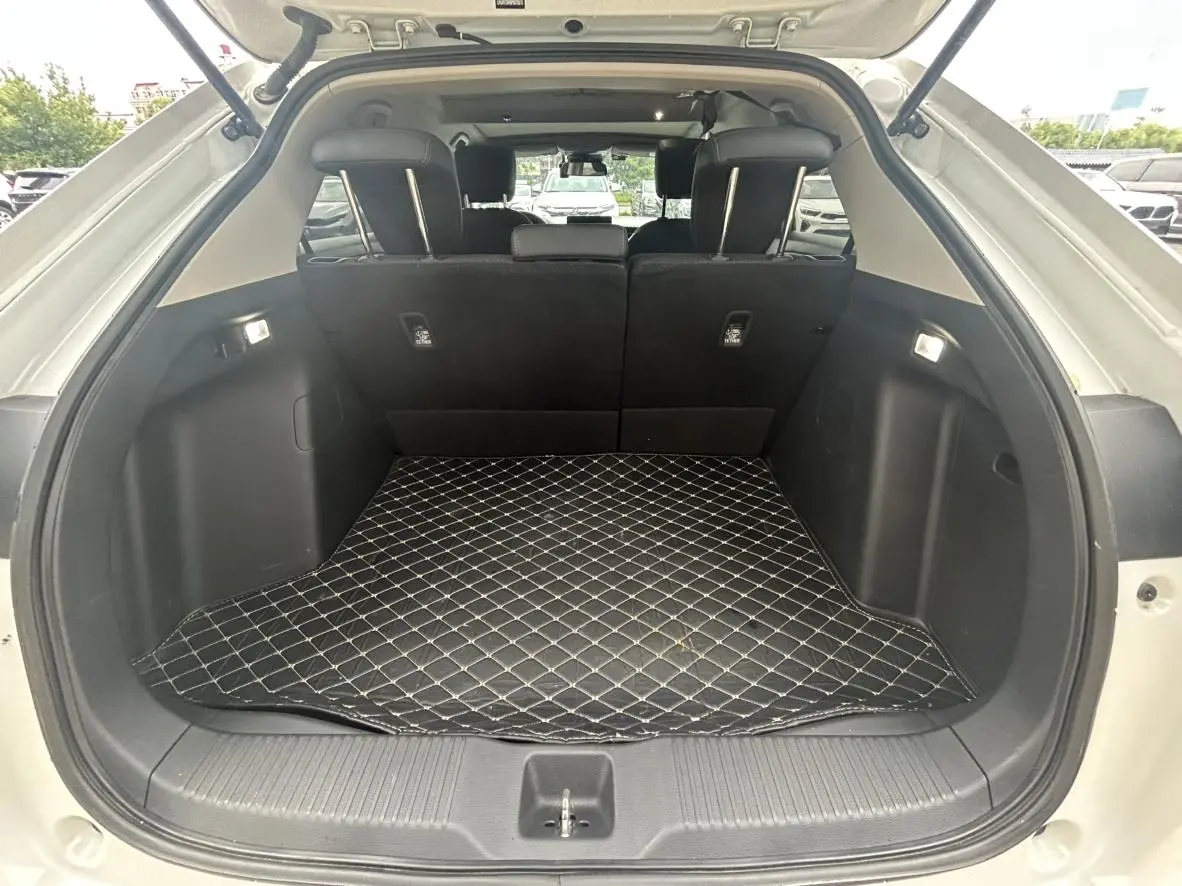 Honda Vezel 2023 1.5L CVT Tech