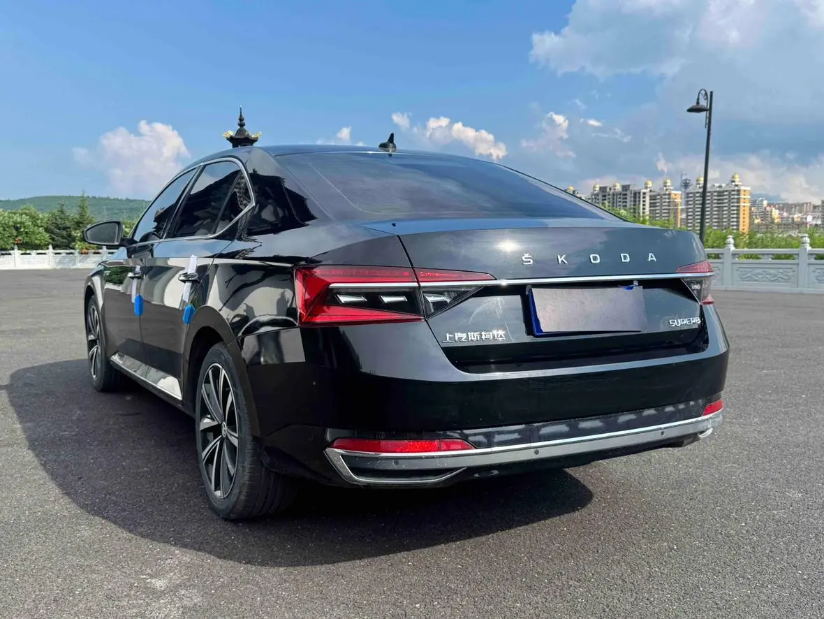 Skoda Superb 2022 TSI280 DSG Premium Plus
