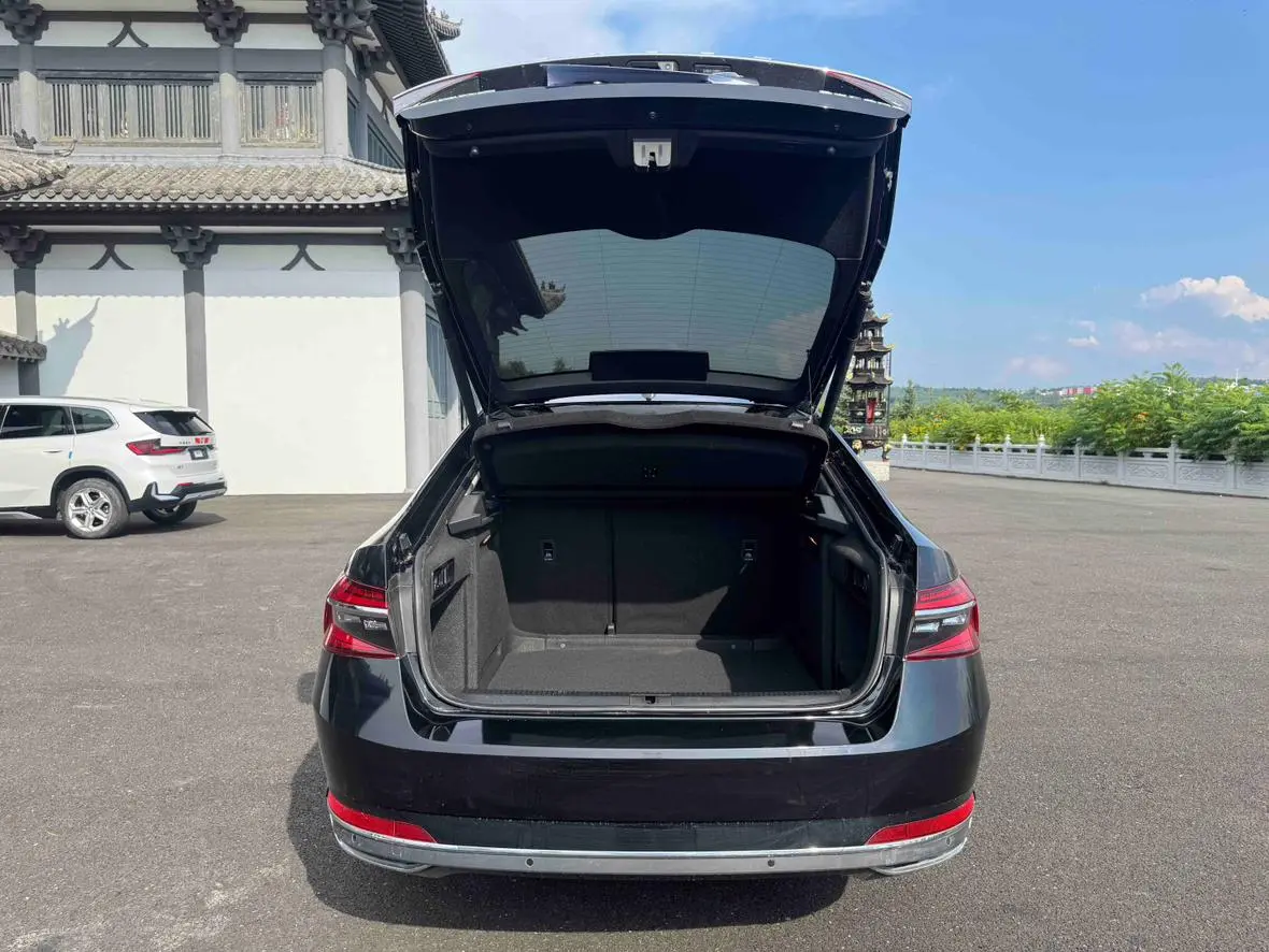 Skoda Superb 2022 TSI280 DSG Premium Plus
