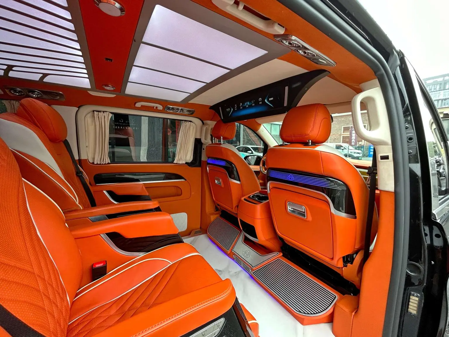 Mercedes-Benz 2021 2.0T Business 7 seat