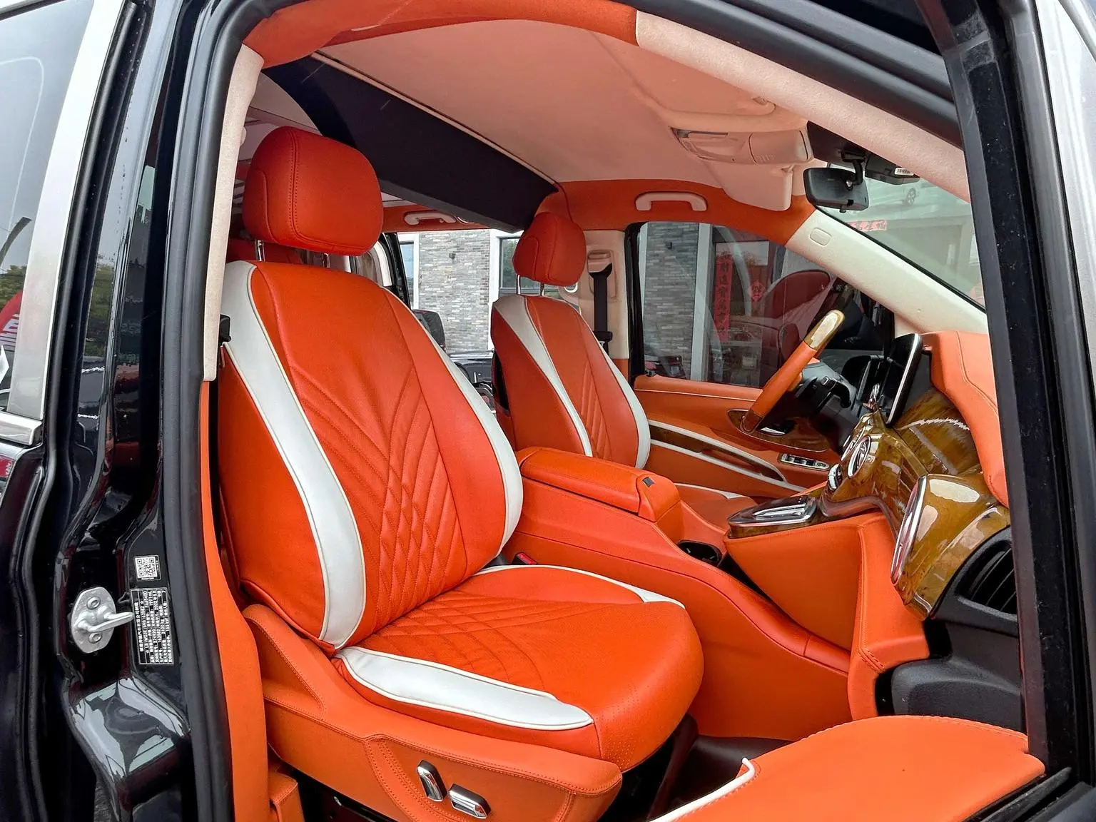 Mercedes-Benz 2021 2.0T Business 7 seat