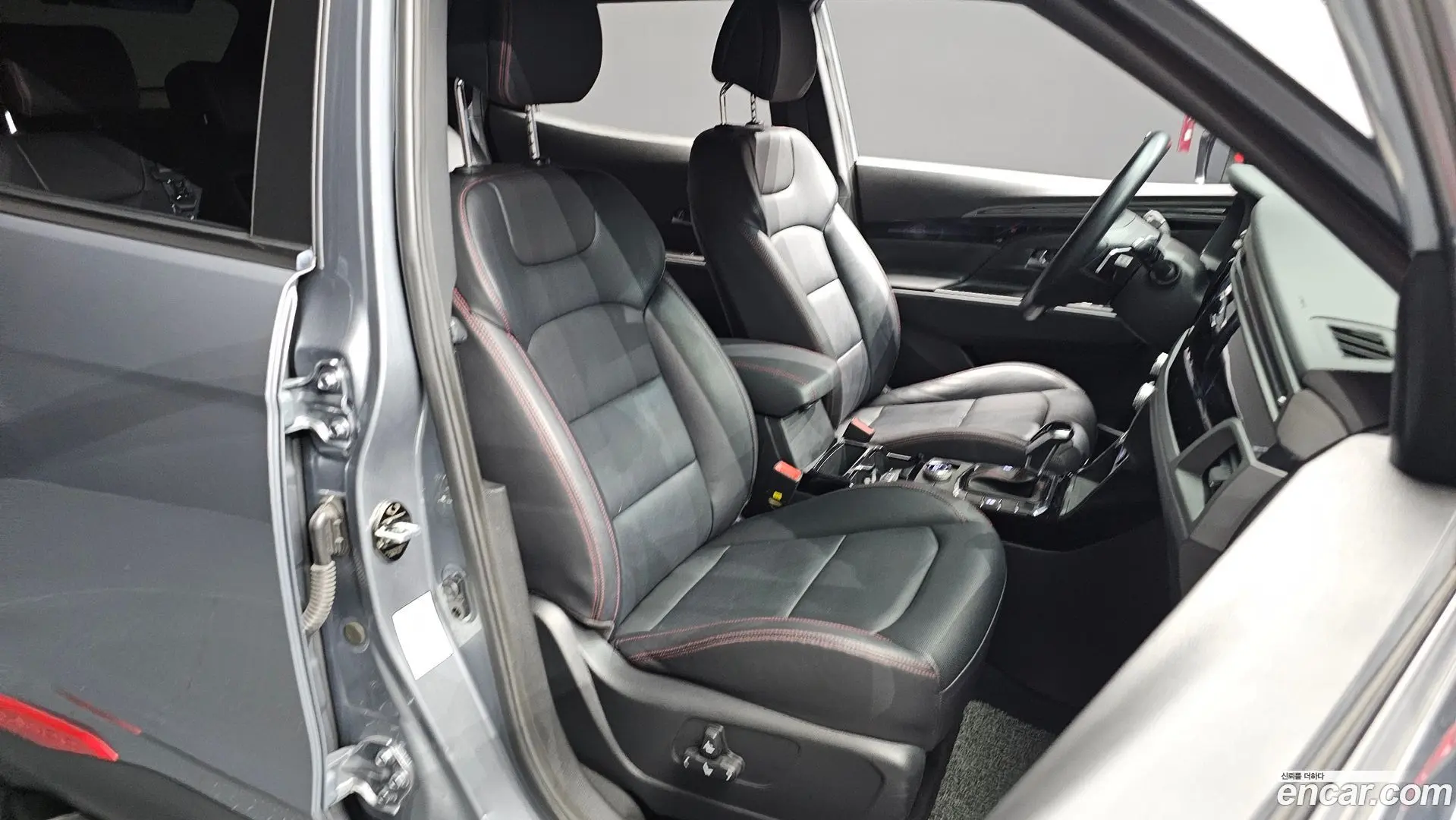 KG Mobility KORANDO Gasoline 1.5 4WD R-Plus