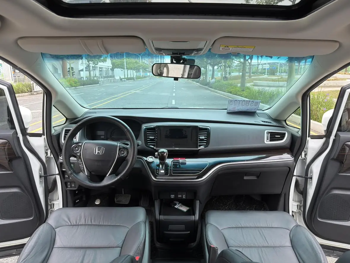 Honda Odyssey 2018 2.4L Smart Enjoy