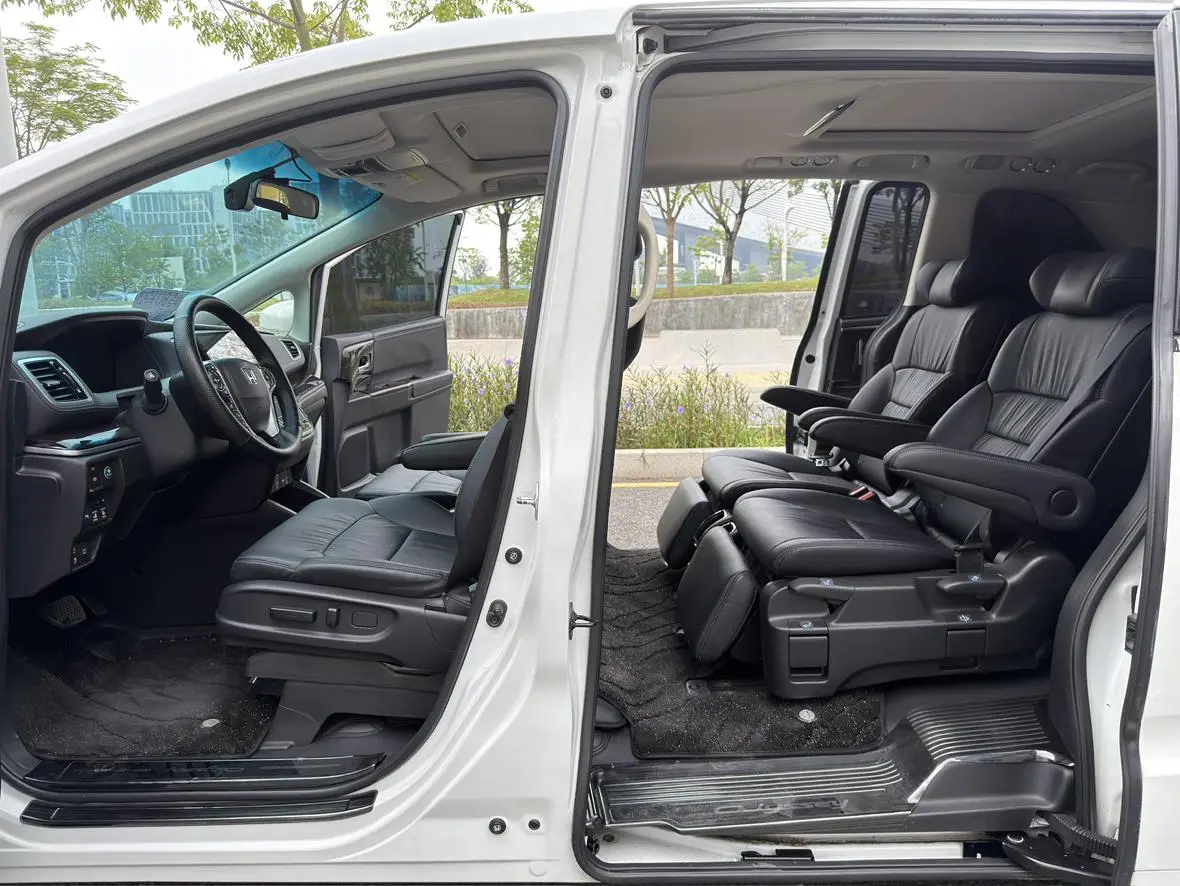 Honda Odyssey 2018 2.4L Smart Enjoy