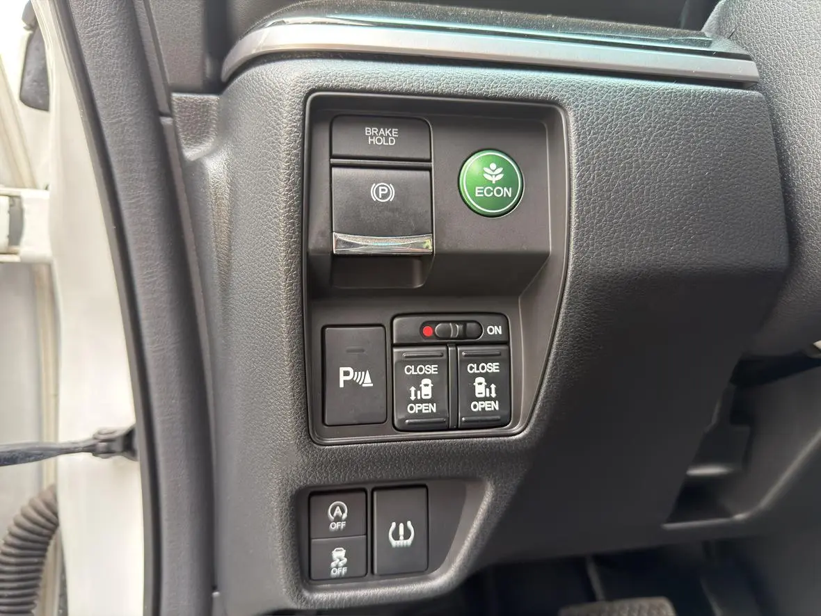Honda Odyssey 2018 2.4L Smart Enjoy