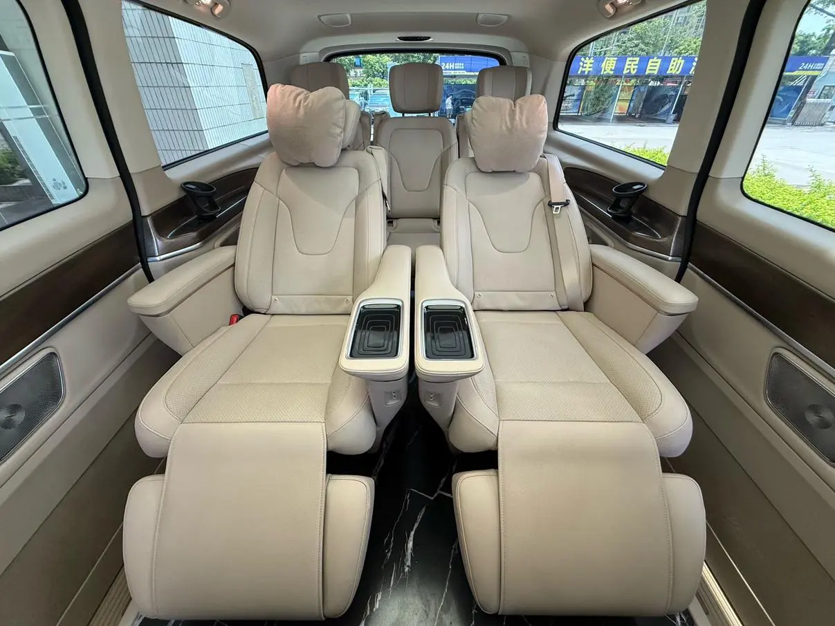 Mercedes-Benz V Class 2022 V 260 L LWB Premium