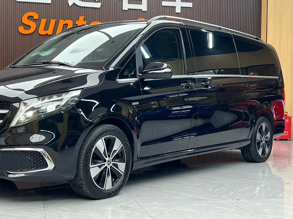 Mercedes-Benz V Class 2022 V 260 L LWB Premium