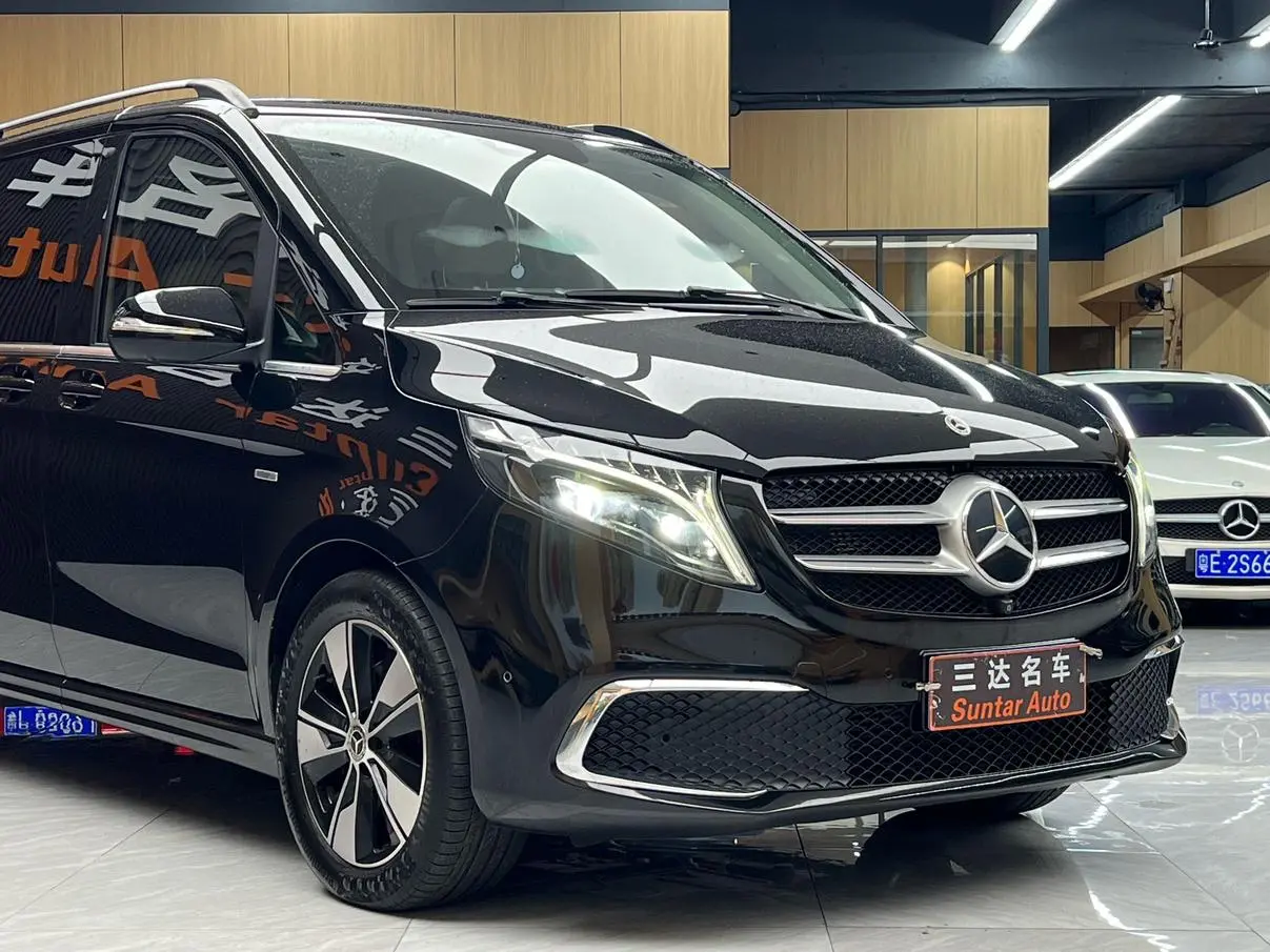 Mercedes-Benz V Class 2022 V 260 L LWB Premium