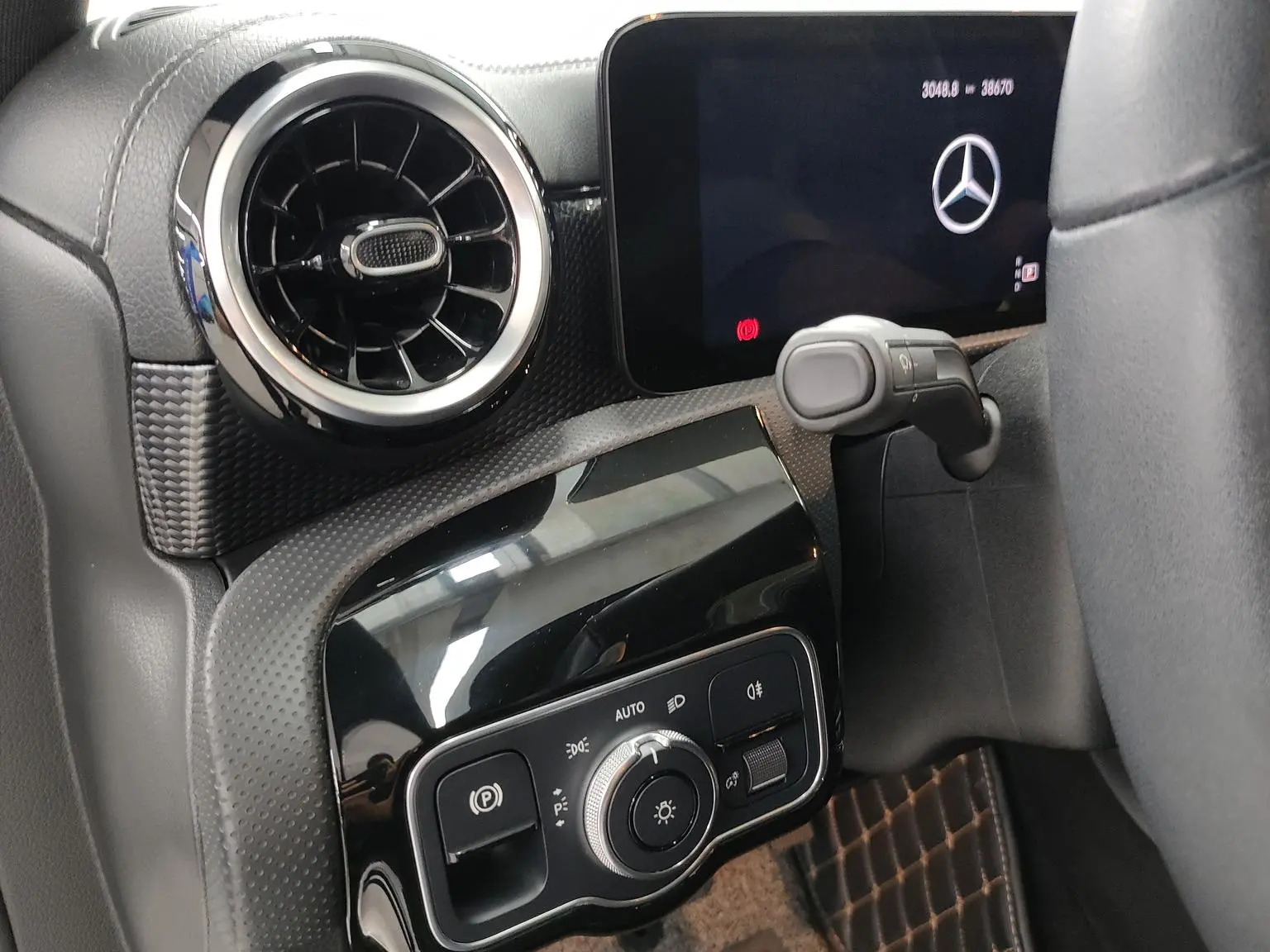 Mercedes-Benz A Class 2021 A 200 L Sport Sedan Dynamic