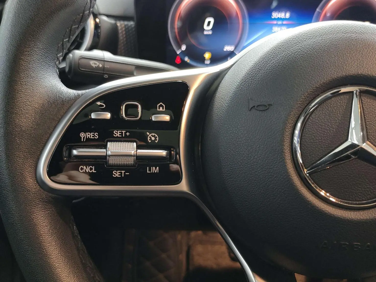 Mercedes-Benz A Class 2021 A 200 L Sport Sedan Dynamic
