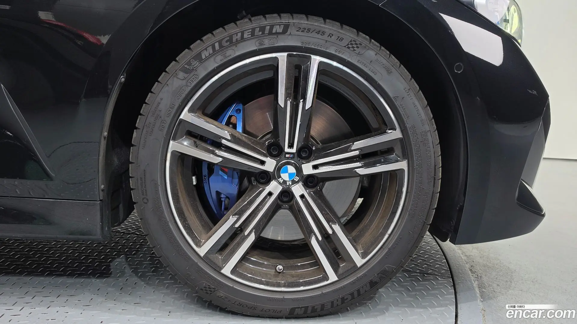 BMW 3-Series 320i M Sport 2023