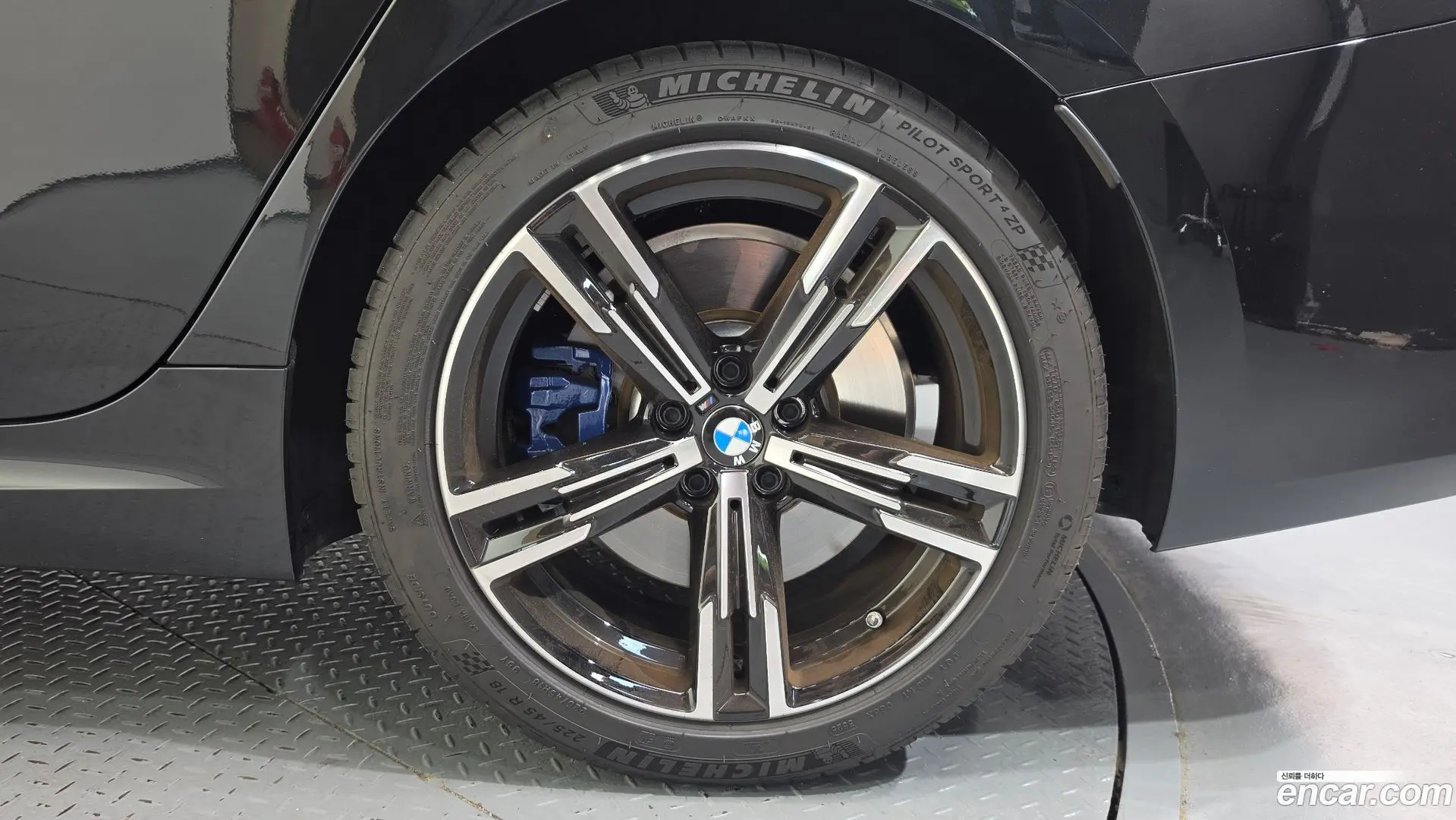 BMW 3-Series 320i M Sport 2023