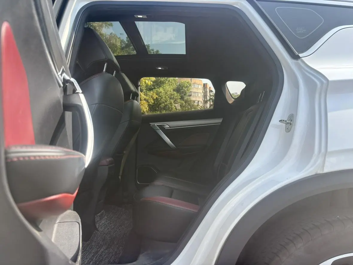 Geely Binyue 2019 260T DCT China V
