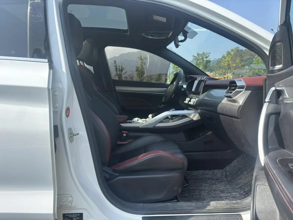 Geely Binyue 2019 260T DCT China V