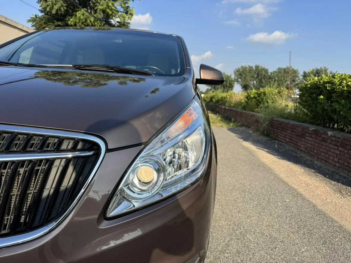 Buick GL8 2018 28T Premium China VI
