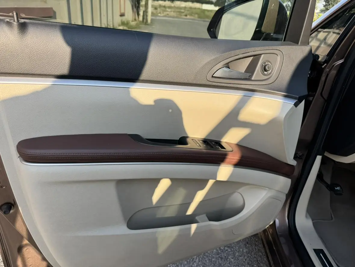 Buick GL8 2018 28T Premium China VI