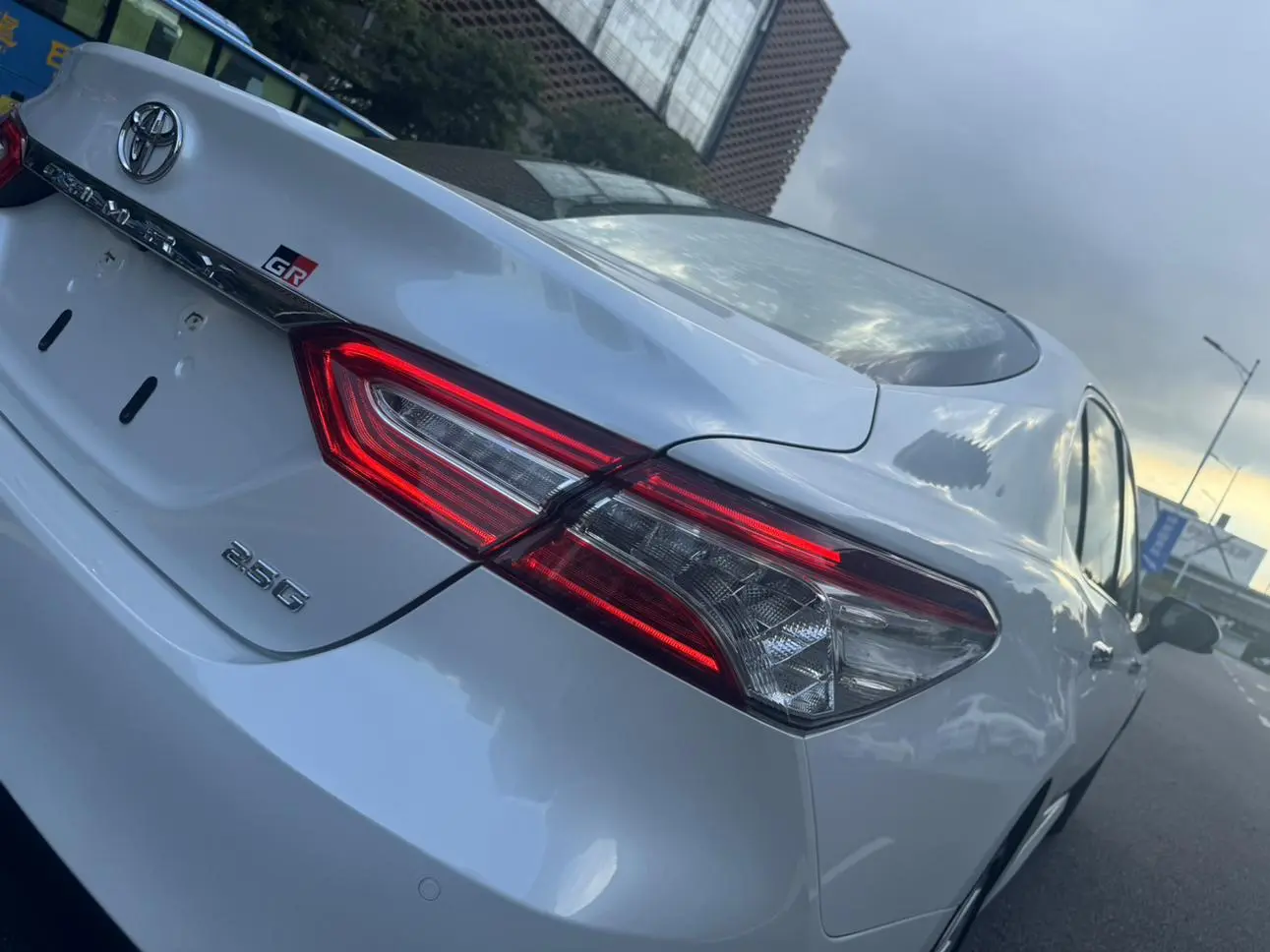 Toyota Camry 2018 2.5G Luxury