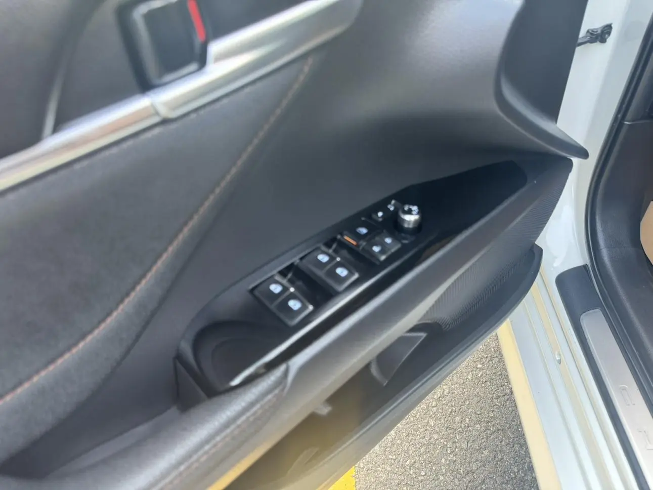 Toyota Camry 2018 2.5G Luxury