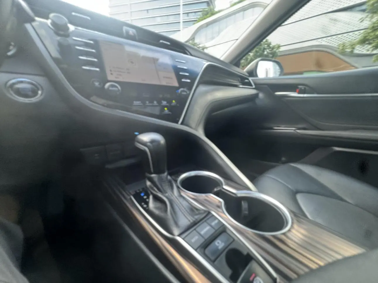 Toyota Camry 2018 2.5G Luxury