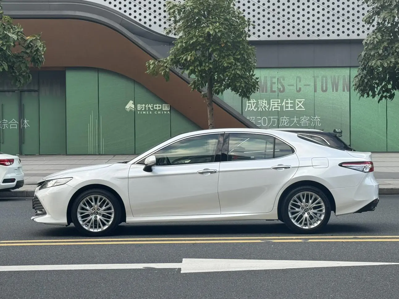 Toyota Camry 2018 2.5G Luxury
