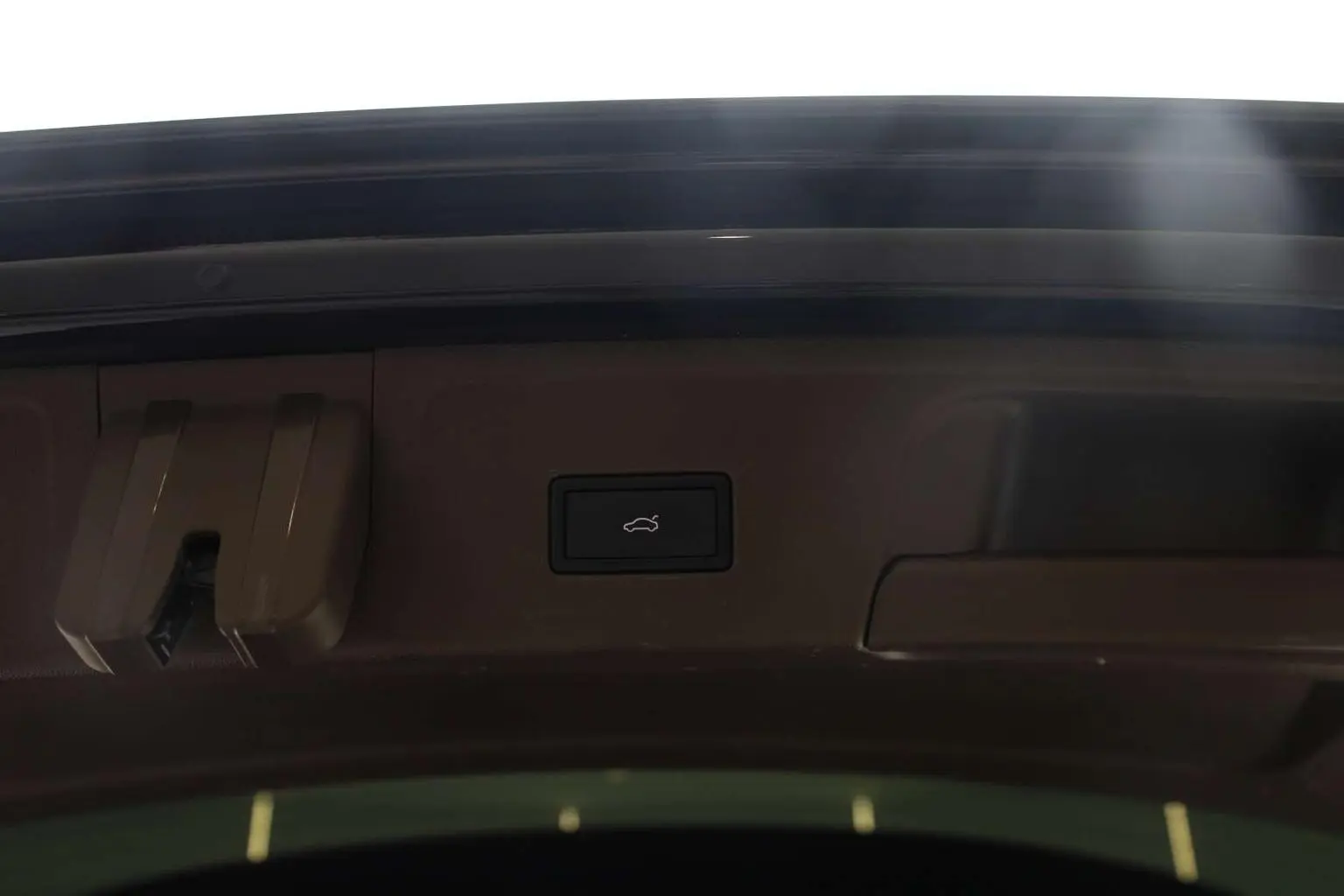 Volkswagen Viloran 2023 380TSI Premium