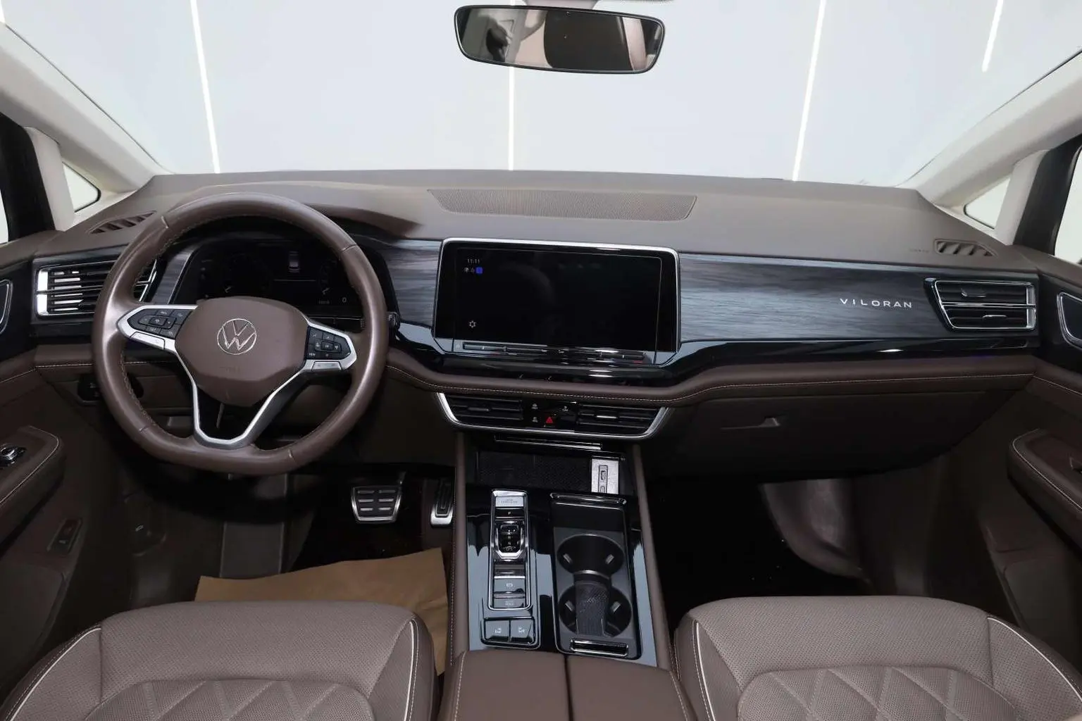 Volkswagen Viloran 2023 380TSI Premium