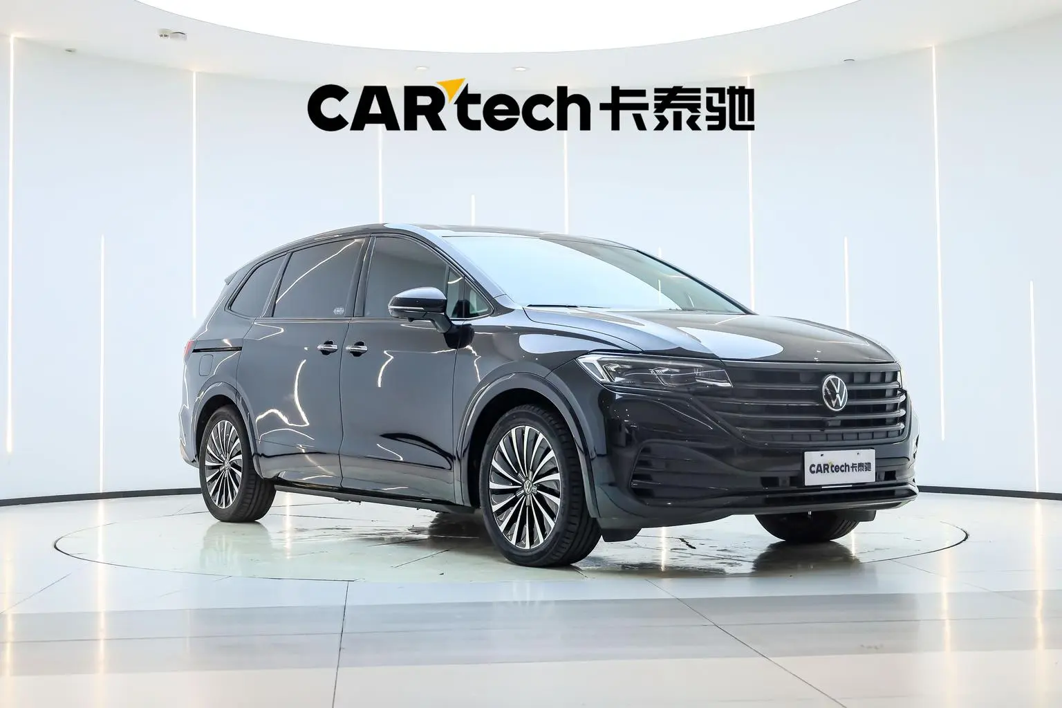 Volkswagen Viloran 2023 380TSI Premium