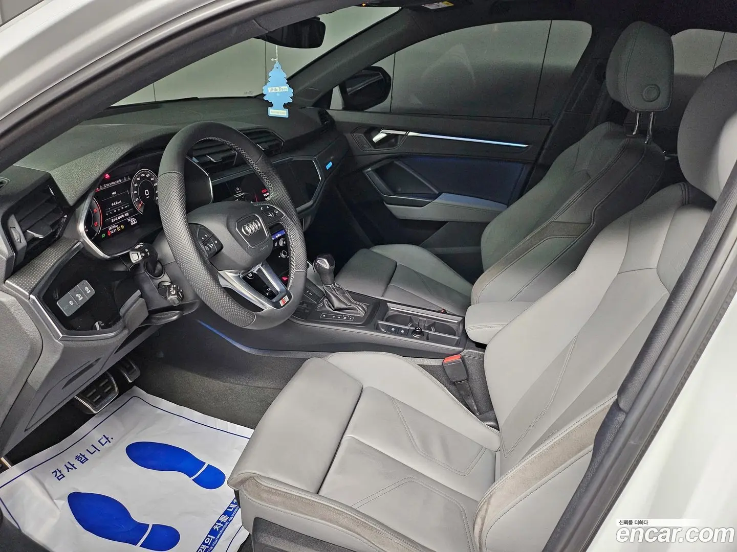 Audi Q3 35 TDI Premium Sportback