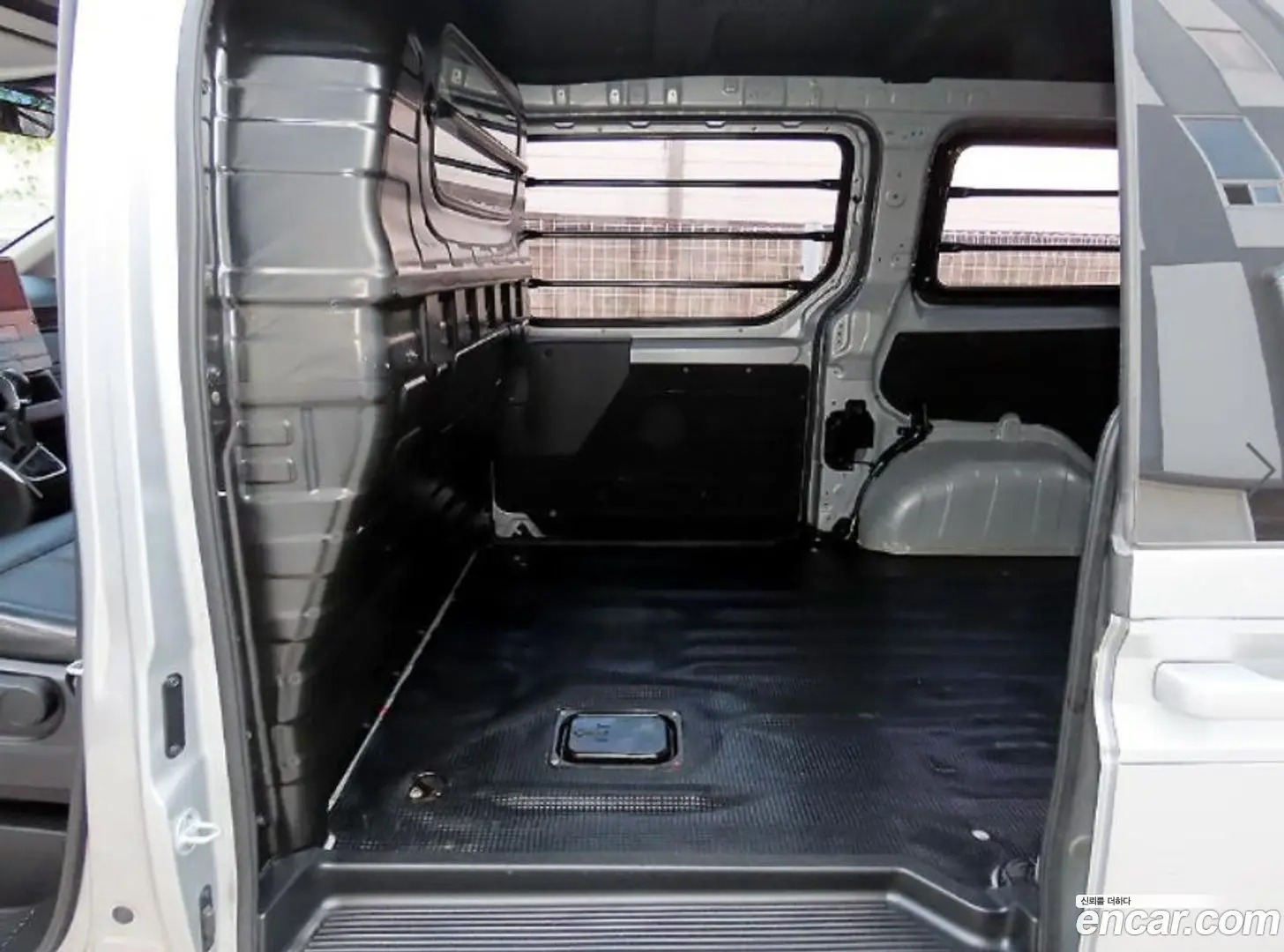 Hyundai Staria Cargo 3-Seater 2021