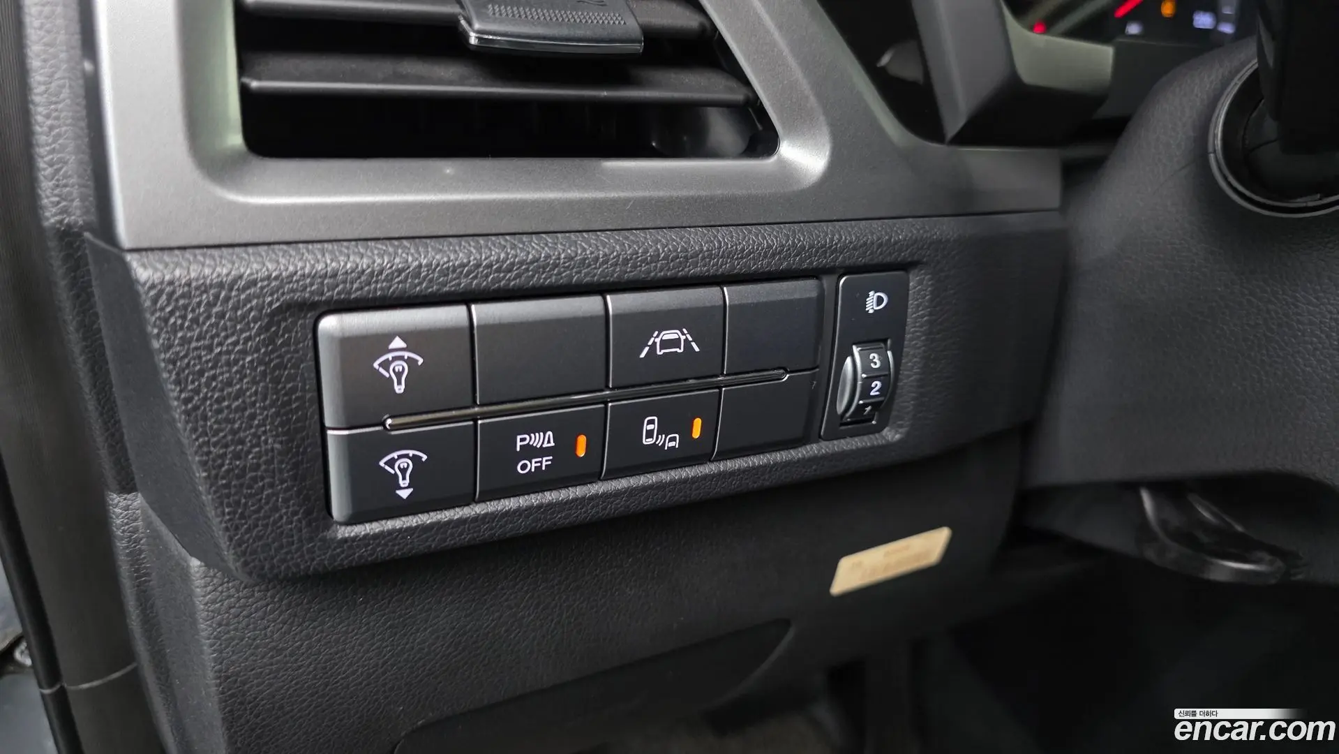 KG Mobility KORANDO Gasoline 1.5 2WD C5